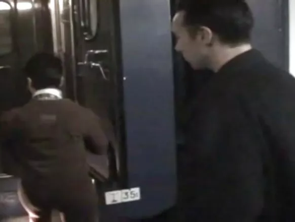 Sofia mawɗo ina waɗa wideyoo jokkere enɗam ngam ƴettude kaɓirɗe anal fucked.