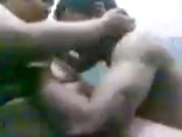 Indiya jom suudu amateur jom suudu mawɗo anal hd goonga.