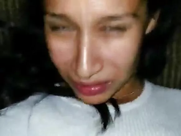 Wideyooji anal hot e jommbaajo debbo e kiri yaawɗo.